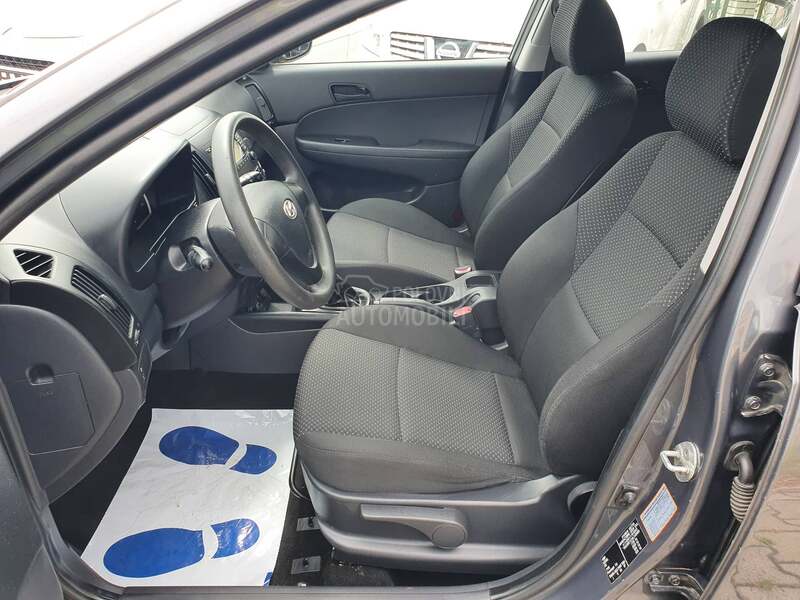 Hyundai i30 1.4b CH/0DLIČAN