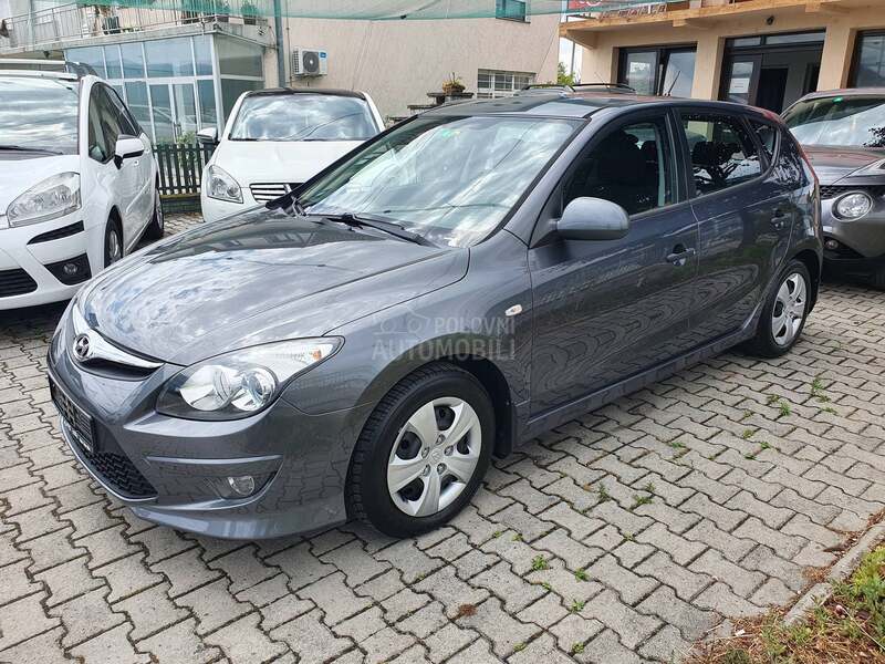 Hyundai i30 1.4b CH/0DLIČAN
