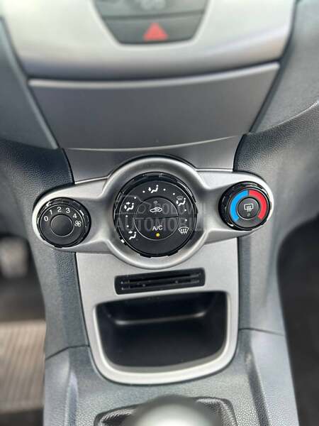 Ford Fiesta IZVANRED AN