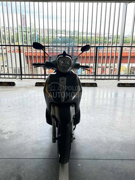 Piaggio Beverly