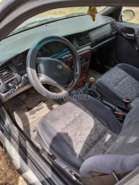 Opel Vectra B 