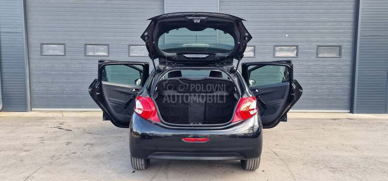 Peugeot 208 1.6 e-Hdi