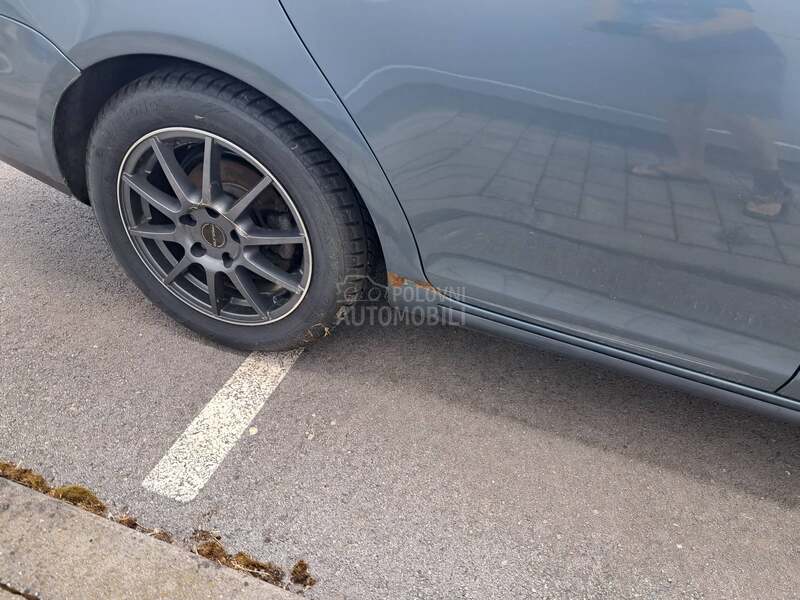 Volkswagen Golf 5 1.9tdi