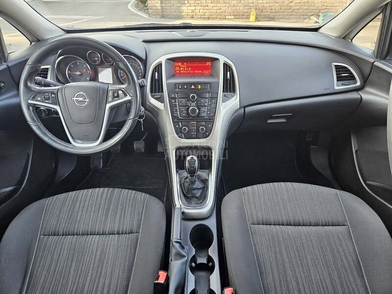 Opel Astra J K A O  N O V A