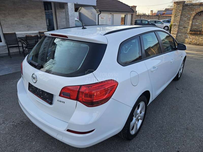 Opel Astra J K A O  N O V A