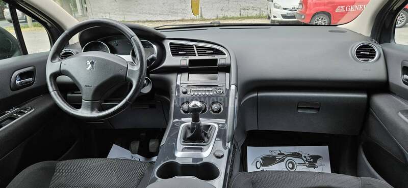 Peugeot 3008 1.6B
