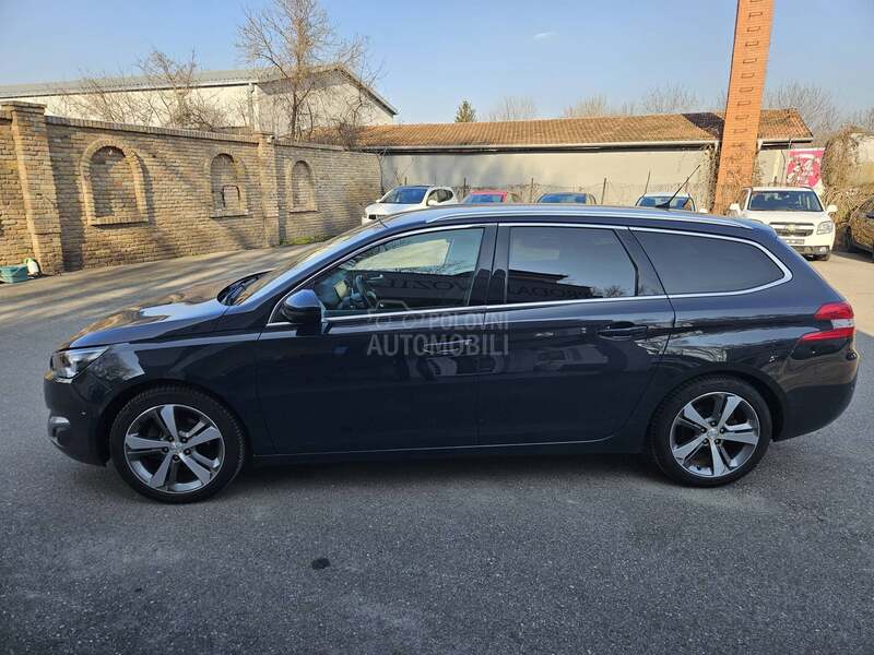 Peugeot 308 F U L L  133HK