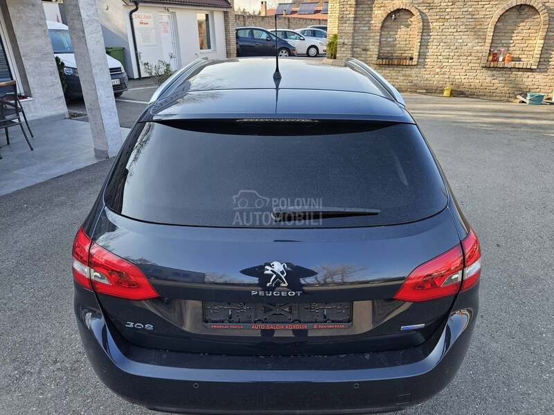 Peugeot 308 F U L L  133HK