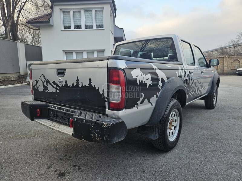 Nissan Navara NP300 K L I M A