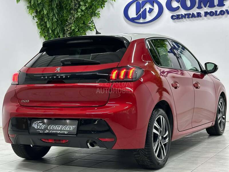 Peugeot 208 1.2 ALLURE VIRTUAL