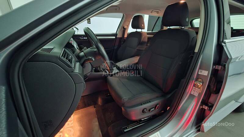 Škoda Superb 2.0 TDi