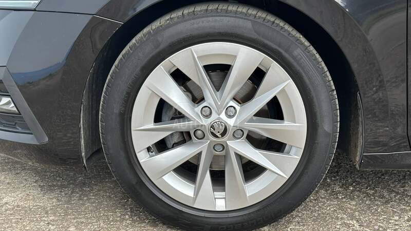Škoda Octavia DSG VIRTUAL PILOT