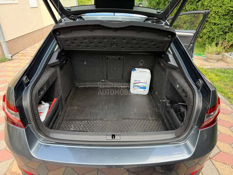 Škoda Superb 2.0 TDI DSG