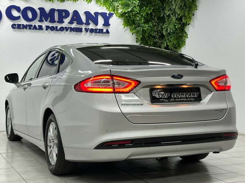 Ford Mondeo 1.5 TDCI TITANIUM