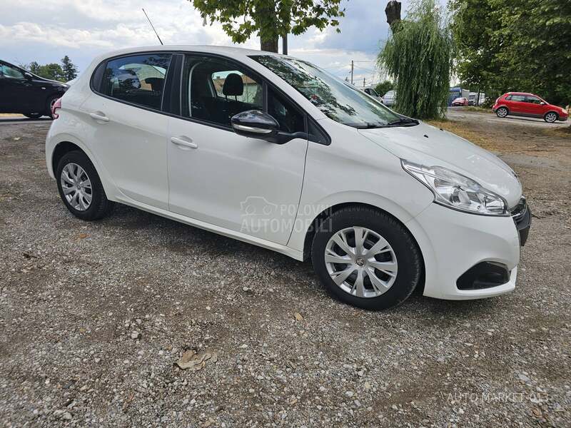 Peugeot 208 1.5 hdi