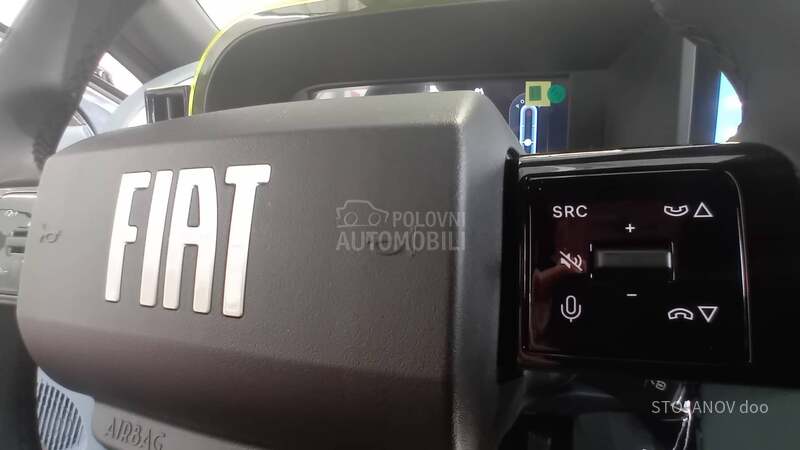 Fiat Grande Panda LA PRIMA ELEKTRO