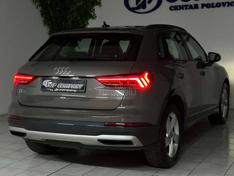 Audi Q3 2.0 TDI BUSINESS AUT