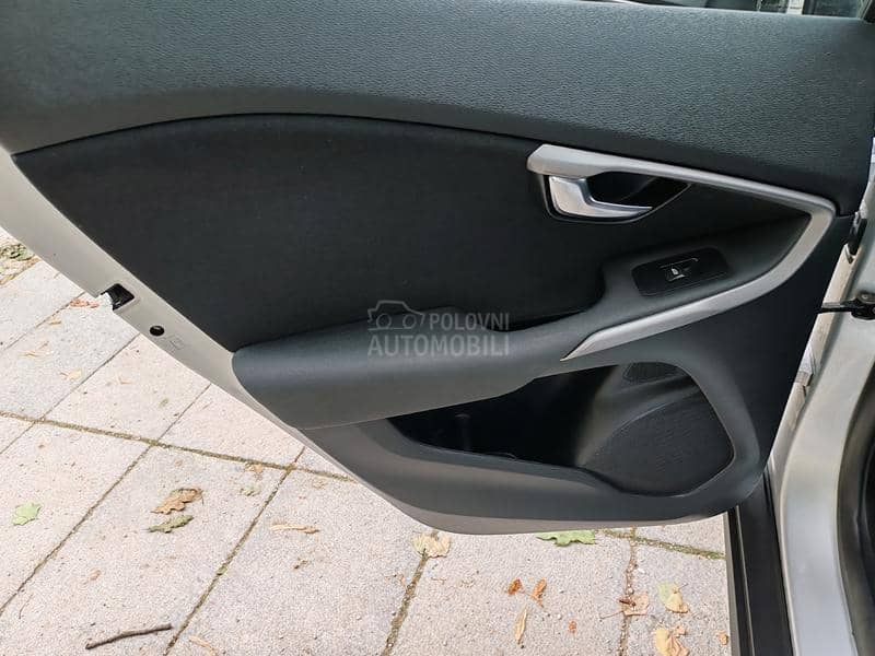 Volvo V40 D3 Cross Country