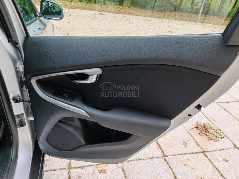 Volvo V40 D3 Cross Country