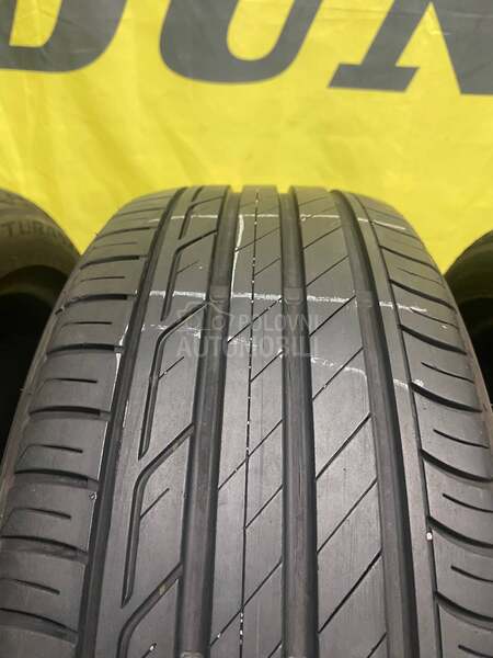 Bridgestone 215/50 R18 Letnja