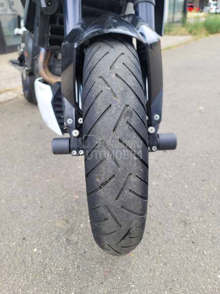 KTM Duke 690