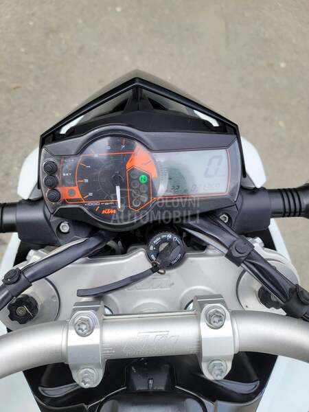 KTM Duke 690