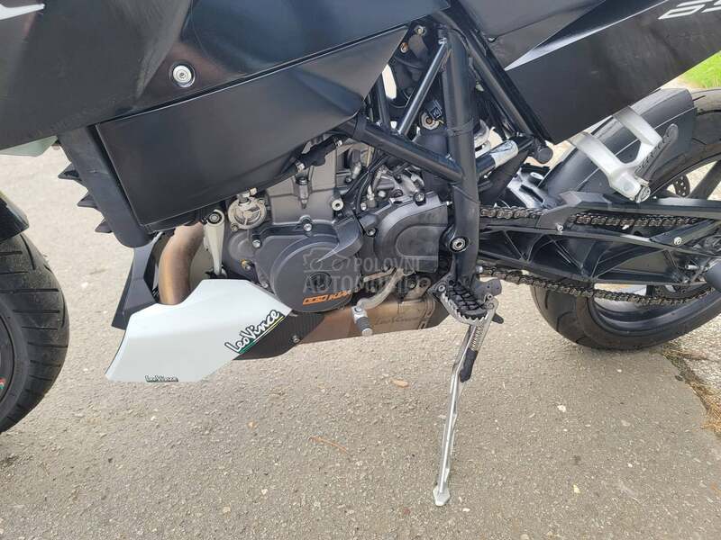 KTM Duke 690