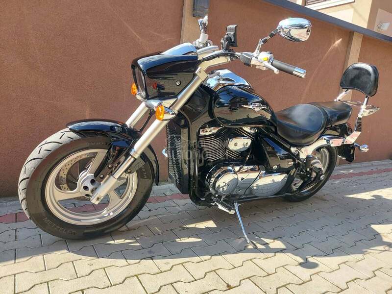 Suzuki M 800 Intruder