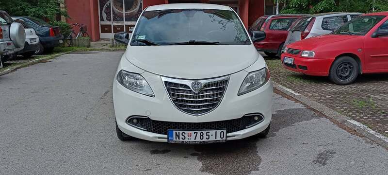 Lancia Ypsilon 1,3 multijet