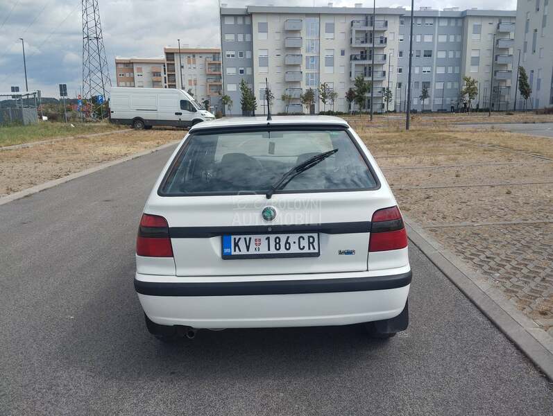 Škoda Felicia 