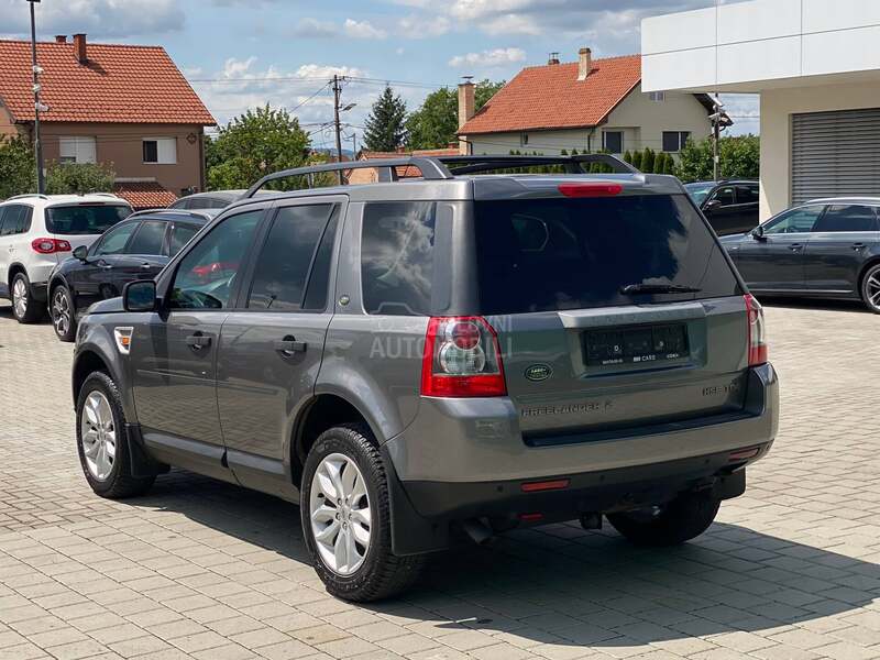 Land Rover Freelander 2.2 TD4 4x4 CH