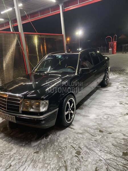 Mercedes Benz W124 Turbo 2.5