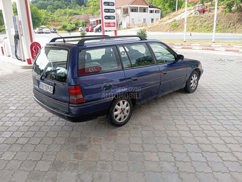 Opel Astra F 