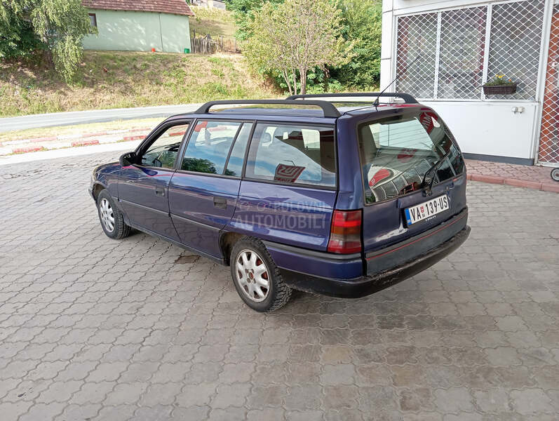 Opel Astra F 