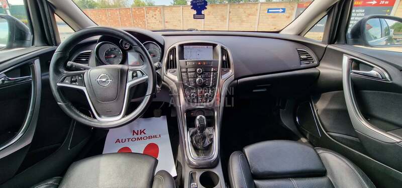 Opel Astra J 1.4 Turbo Sport