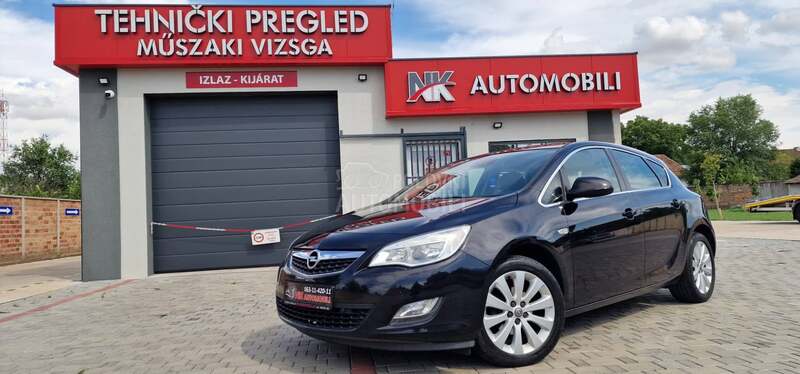 Opel Astra J 1.4 Turbo Sport