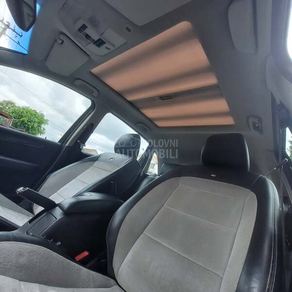 Mercedes Benz B 200 2.0 designo
