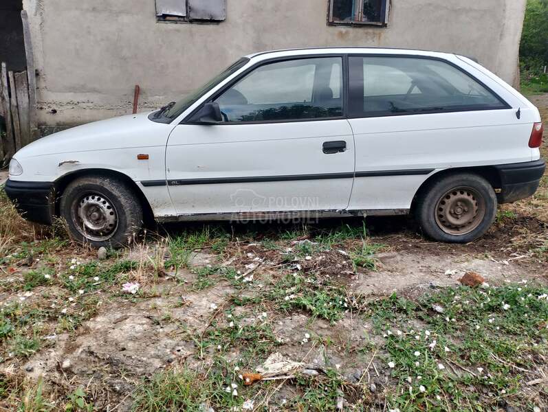 Opel Astra F 1.4