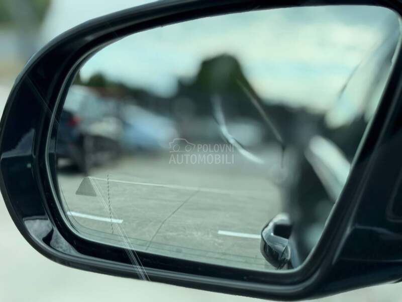 Mercedes Benz E 220 premium/led/kam