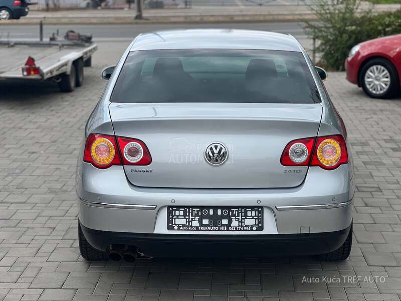 Volkswagen Passat B6 2.0 TDI/8v/SPORTLINE