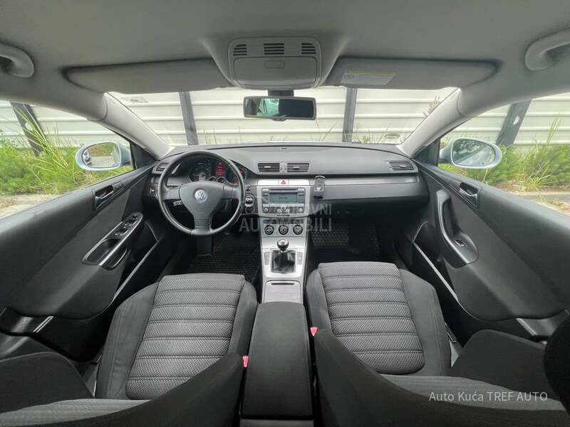 Volkswagen Passat B6 2.0 TDI/8v/SPORTLINE