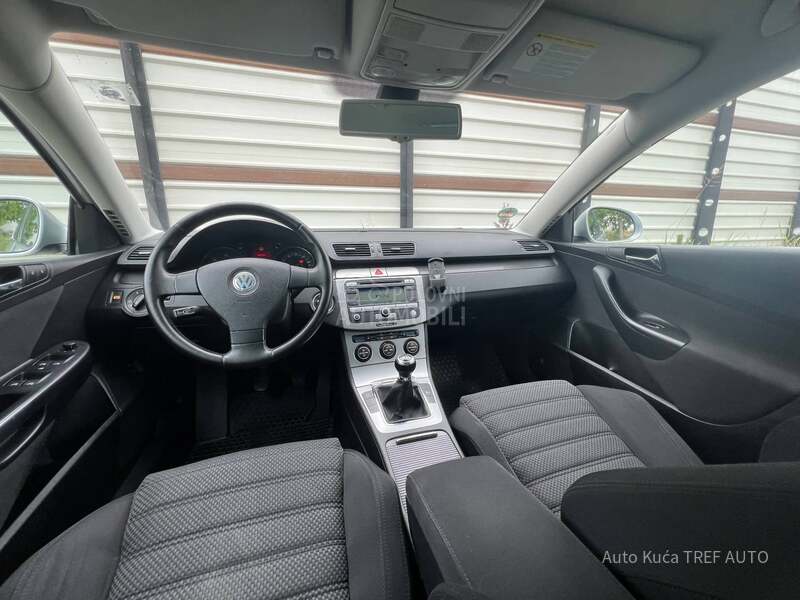 Volkswagen Passat B6 2.0 TDI/8v/SPORTLINE