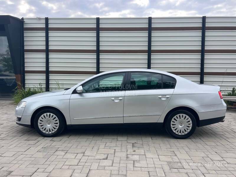 Volkswagen Passat B6 2.0 TDI/8v/SPORTLINE