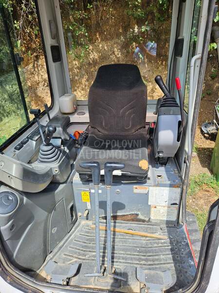 Takeuchi TB216
