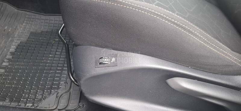 Peugeot 2008 veliki.servis