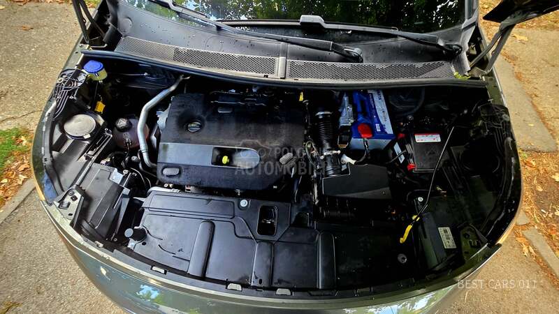 Peugeot 3008 2.0BLUHDI ALLURE