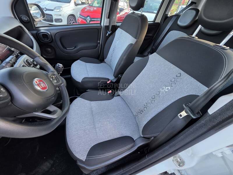 Fiat Panda 1.2 LOUNGE