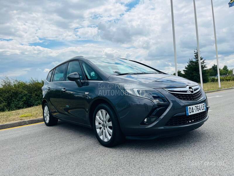 Opel Zafira 2.0cdti COSMO NOV