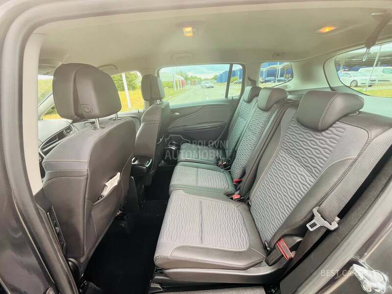 Opel Zafira 2.0cdti COSMO NOV