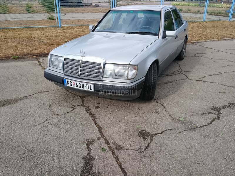 Mercedes Benz E 124 230E